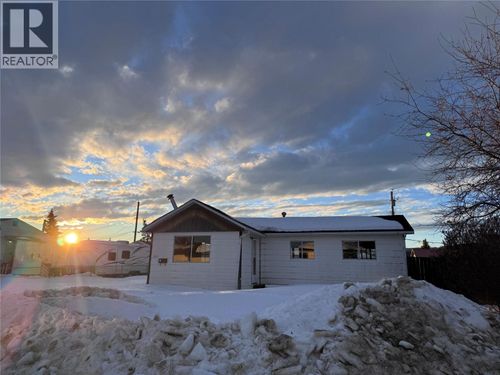 1217-114-avenue-dawson-creek-dawson-creek-01 at 1217 114 Avenue, Dawson Creek