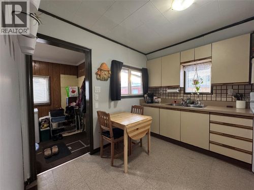 5007-sukrit-parmar-lane-pouce-coupe-pouce-coupe-02 at 5007 Sukrit Parmar Lane, Pouce Coupe