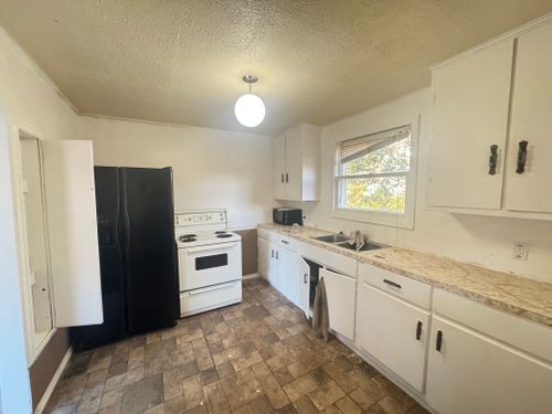 photo-2025-10-01-6-01-09-pm at 9713 9 Street, Dawson Creek