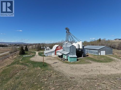 1040a-49-highway-dawson-creek-dawson-creek-32 at 1040a 49 Highway, Dawson Creek