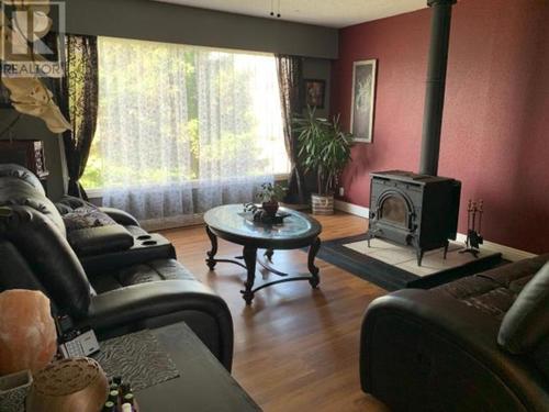 317-95-ave-dawson-creek-dawson-creek-05 at 317 95 Avenue, Dawson Creek 317-95-ave-dawson-creek-dawson-creek-05 at 317 95 Avenue, Dawson Creek