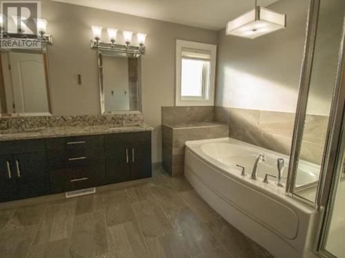 1832-86-ave-dawson-creek-dawson-creek-13 at 1832 86 Avenue, Dawson Creek