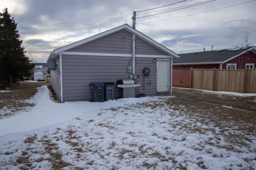 2021-01-11-002426-1 at 504 100 Avenue, Dawson Creek 2021-01-11-002426-1 at 504 100 Avenue, Dawson Creek