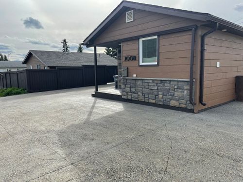 photo-2021-09-20-3-02-21-pm at 700 104 Avenue, Dawson Creek