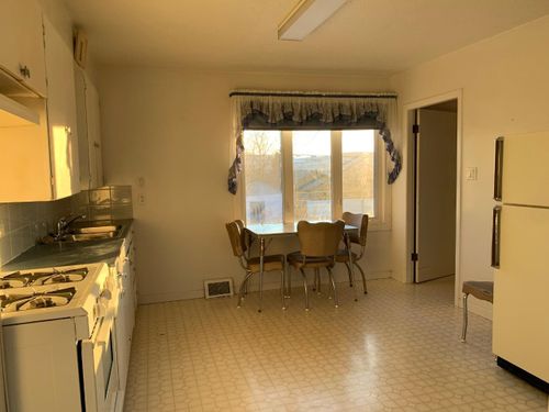 1217-95-avenue-dawson-creek-dawson-creek-02 at 1217 95 Avenue, Dawson Creek