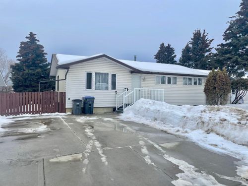 1013-reasbeck-crescent-dawson-creek-dawson-creek-00 at 1013 Reasbeck Crescent, Dawson Creek 1013-reasbeck-crescent-dawson-creek-dawson-creek-00 at 1013 Reasbeck Crescent, Dawson Creek