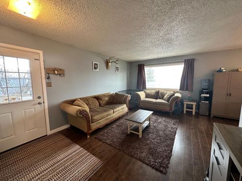 5006-51-avenue-pouce-coupe-pouce-coupe-02 at 5006 51 Avenue, Pouce Coupe 5006-51-avenue-pouce-coupe-pouce-coupe-02 at 5006 51 Avenue, Pouce Coupe