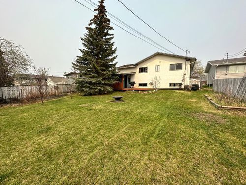 1317-95-avenue-dawson-creek-dawson-creek-02 at 1317 95 Avenue, Dawson Creek 1317-95-avenue-dawson-creek-dawson-creek-02 at 1317 95 Avenue, Dawson Creek