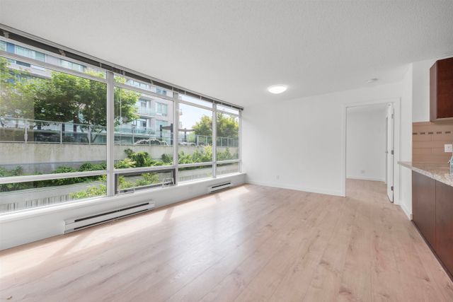 8280-lansdowne-road-brighouse-richmond-04 at 511 - 8280 Lansdowne Road, Brighouse, Richmond