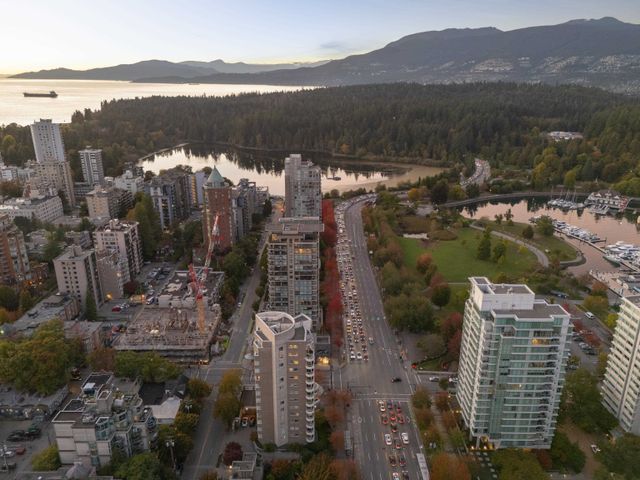 1788-w-georgia-street-west-end-vw-vancouver-west-39 at 201 - 1788 W Georgia Street, West End VW, Vancouver West