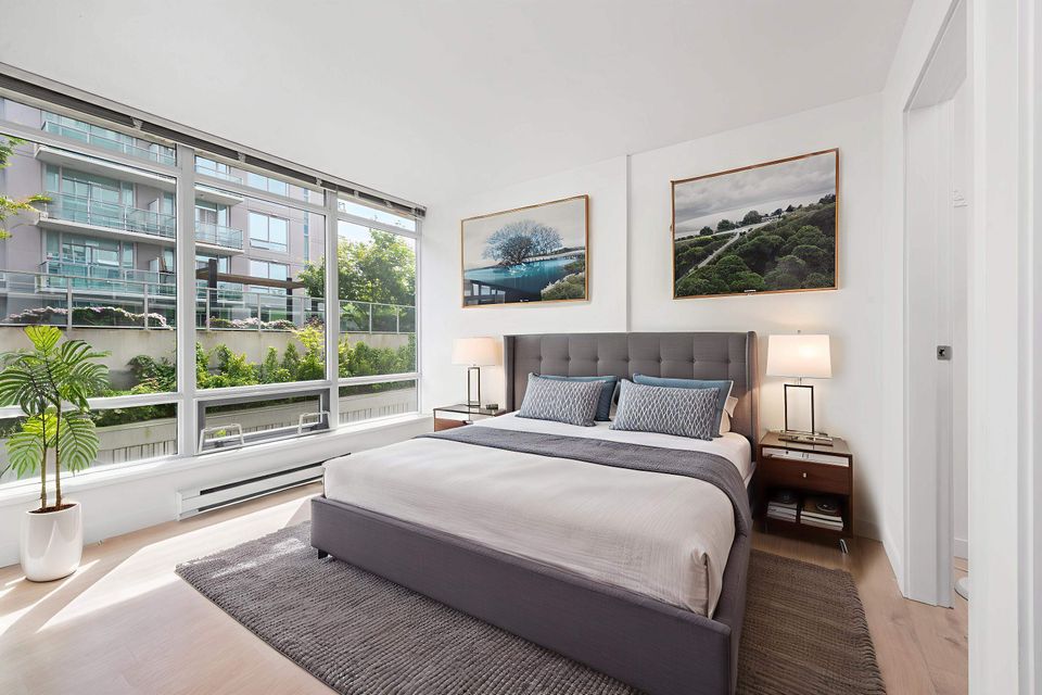 511 - 8280 Lansdowne Road2