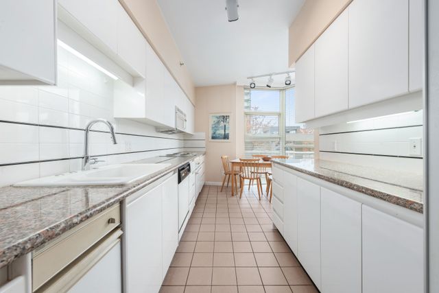 1788-w-georgia-street-west-end-vw-vancouver-west-11 at 201 - 1788 W Georgia Street, West End VW, Vancouver West