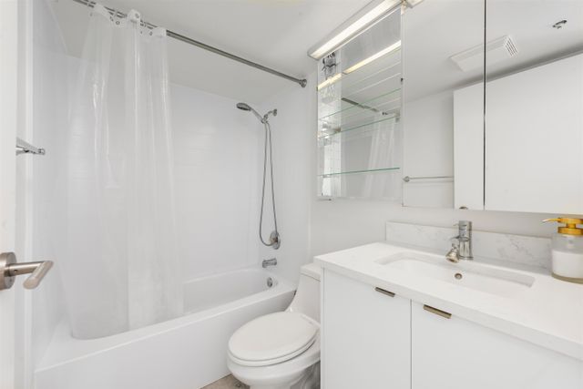 811-helmcken-street-downtown-vw-vancouver-west-10 at 1401 - 811 Helmcken Street, Downtown VW, Vancouver West