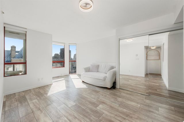 811-helmcken-street-downtown-vw-vancouver-west-11 at 1401 - 811 Helmcken Street, Downtown VW, Vancouver West