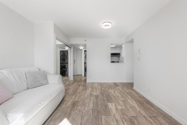 811-helmcken-street-downtown-vw-vancouver-west-14 at 1401 - 811 Helmcken Street, Downtown VW, Vancouver West