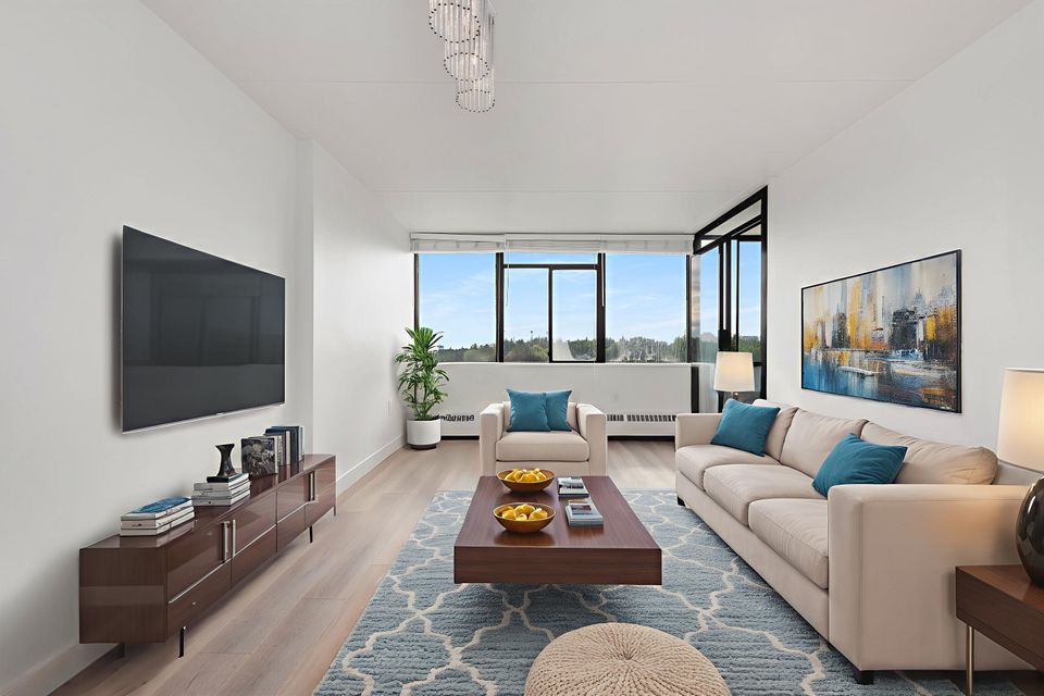 808 - 6651 Minoru Boulevard0