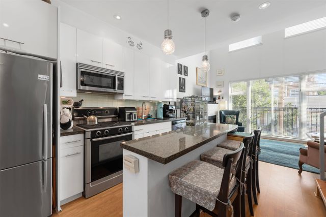 3993-chatham-street-steveston-village-richmond-04 at 5 - 3993 Chatham Street, Steveston Village, Richmond