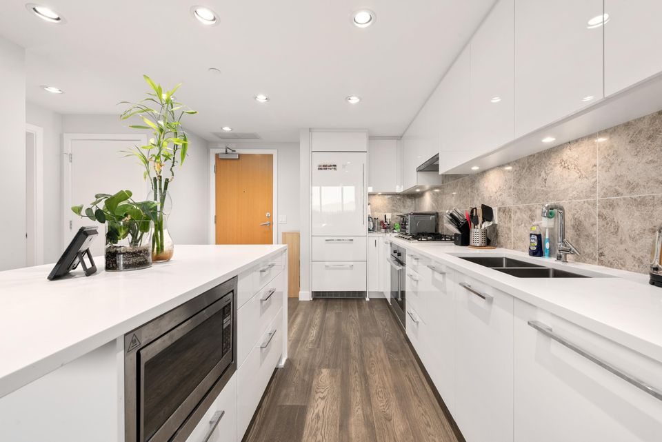 1303 - 5410 Shortcut Road1