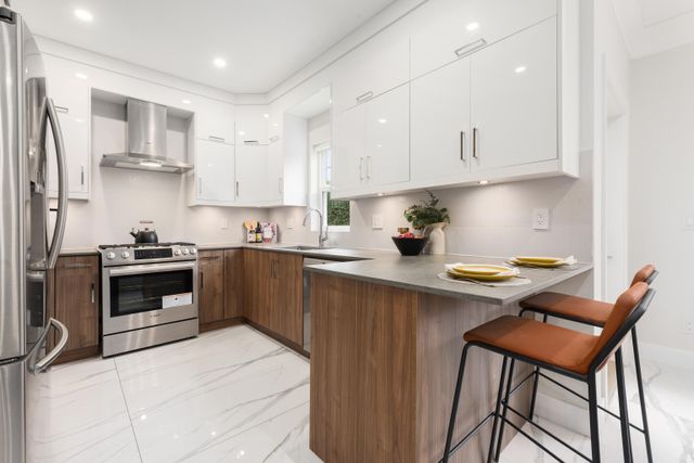 9219-williams-road-saunders-richmond-02 at 4 - 9219 Williams Road, Saunders, Richmond