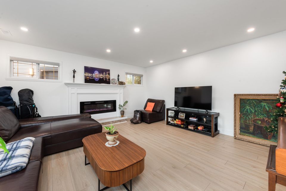 103 - 1334 Charland Avenue4