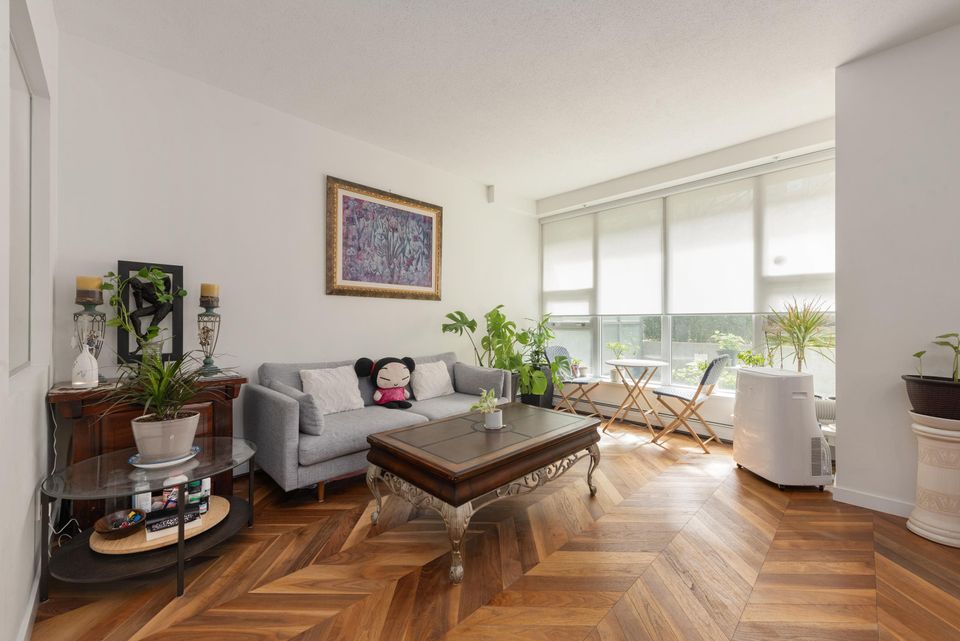 253 - 108 W 1st Avenue2