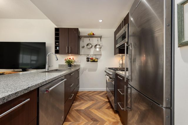 108-w-1st-avenue-false-creek-vancouver-west-08 at 253 - 108 W 1st Avenue, False Creek, Vancouver West