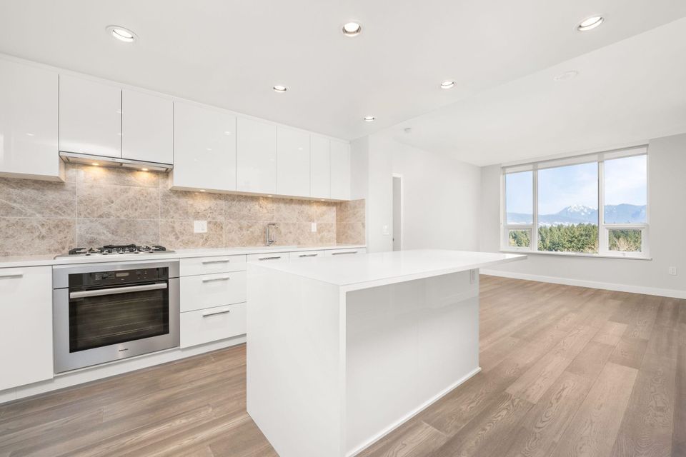 1303 - 5410 Shortcut Road2