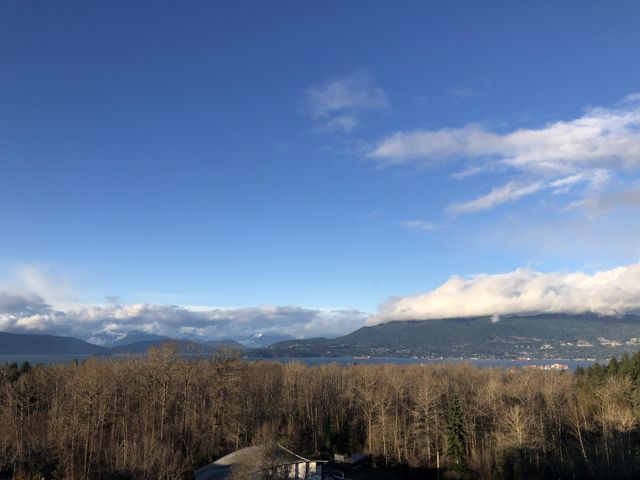 5410-shortcut-road-university-vw-vancouver-west-40 at 1303 - 5410 Shortcut Road, University VW, Vancouver West