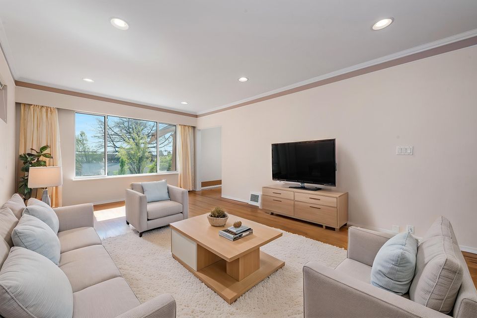 153 Se Marine Drive1