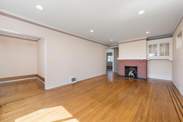 153-se-marine-drive-south-vancouver-vancouver-east-07 at 153 Se Marine Drive, South Vancouver, Vancouver East