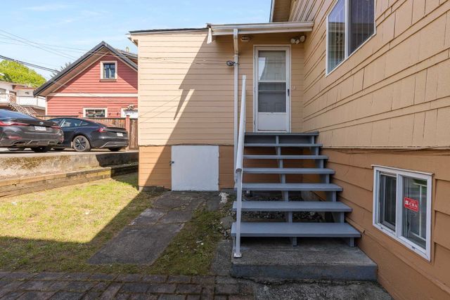 153-se-marine-drive-south-vancouver-vancouver-east-23 at 153 Se Marine Drive, South Vancouver, Vancouver East