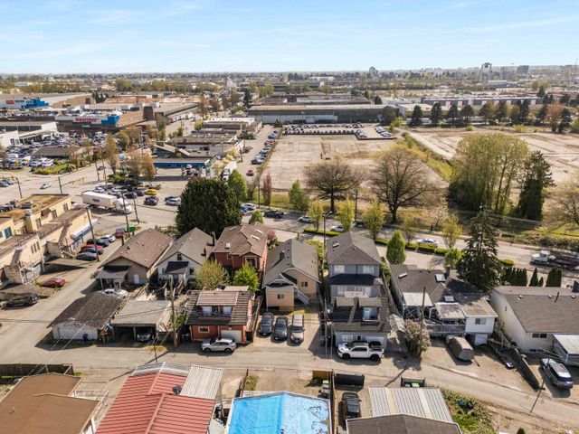 153-se-marine-drive-south-vancouver-vancouver-east-26 at 153 Se Marine Drive, South Vancouver, Vancouver East