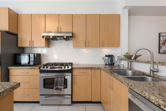 319-w-59th-avenue-south-cambie-vancouver-west-03 at 319 W 59th Avenue, South Cambie, Vancouver West