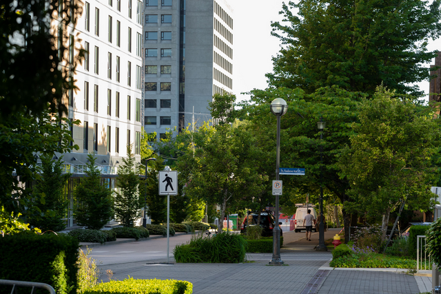 original_b7f6ca58-7343-4953-9ebd at 