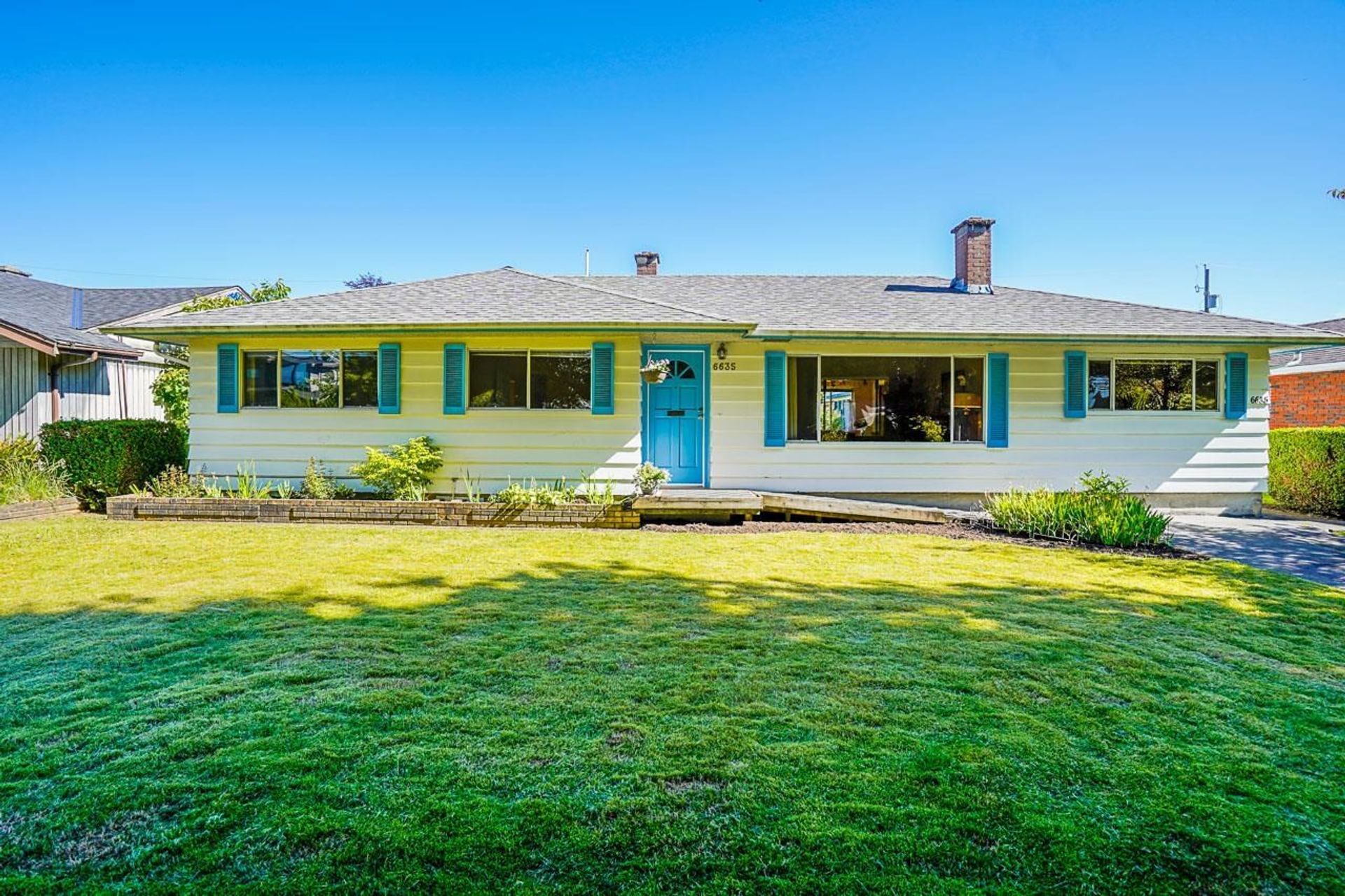 6635 Napier Street, Sperling-Duthie, Burnaby North by Jordan Bosa Real Estate Advisor 6635 Napier Street, Sperling-Duthie, Burnaby North