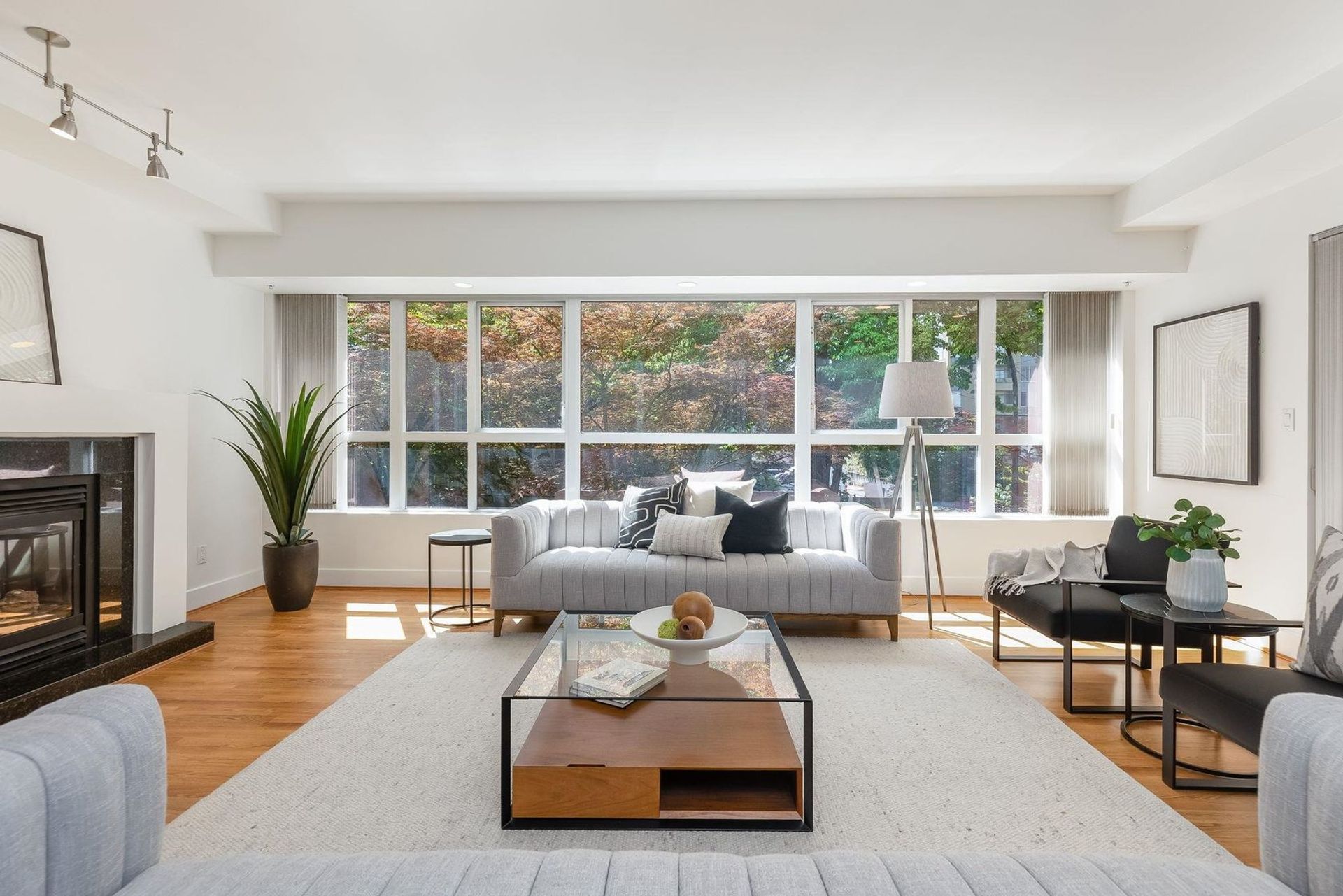 2 - 2838 Birch Street, Fairview VW, Vancouver West  by Jordan Bosa Real Estate Advisor 2 - 2838 Birch Street, Fairview VW, Vancouver West