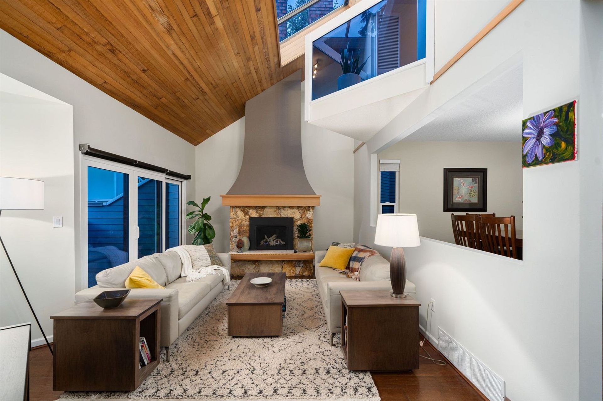 5644 White Pine Lane, Grouse Woods, North Vancouver  by Jordan Bosa Real Estate Advisor 5644 White Pine Lane, Grouse Woods, North Vancouver