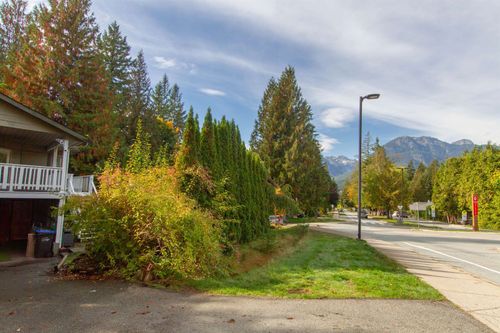 40165-kintyre-drive-garibaldi-highlands-squamish-04 at 40165 Kintyre Drive, Garibaldi Highlands, Squamish