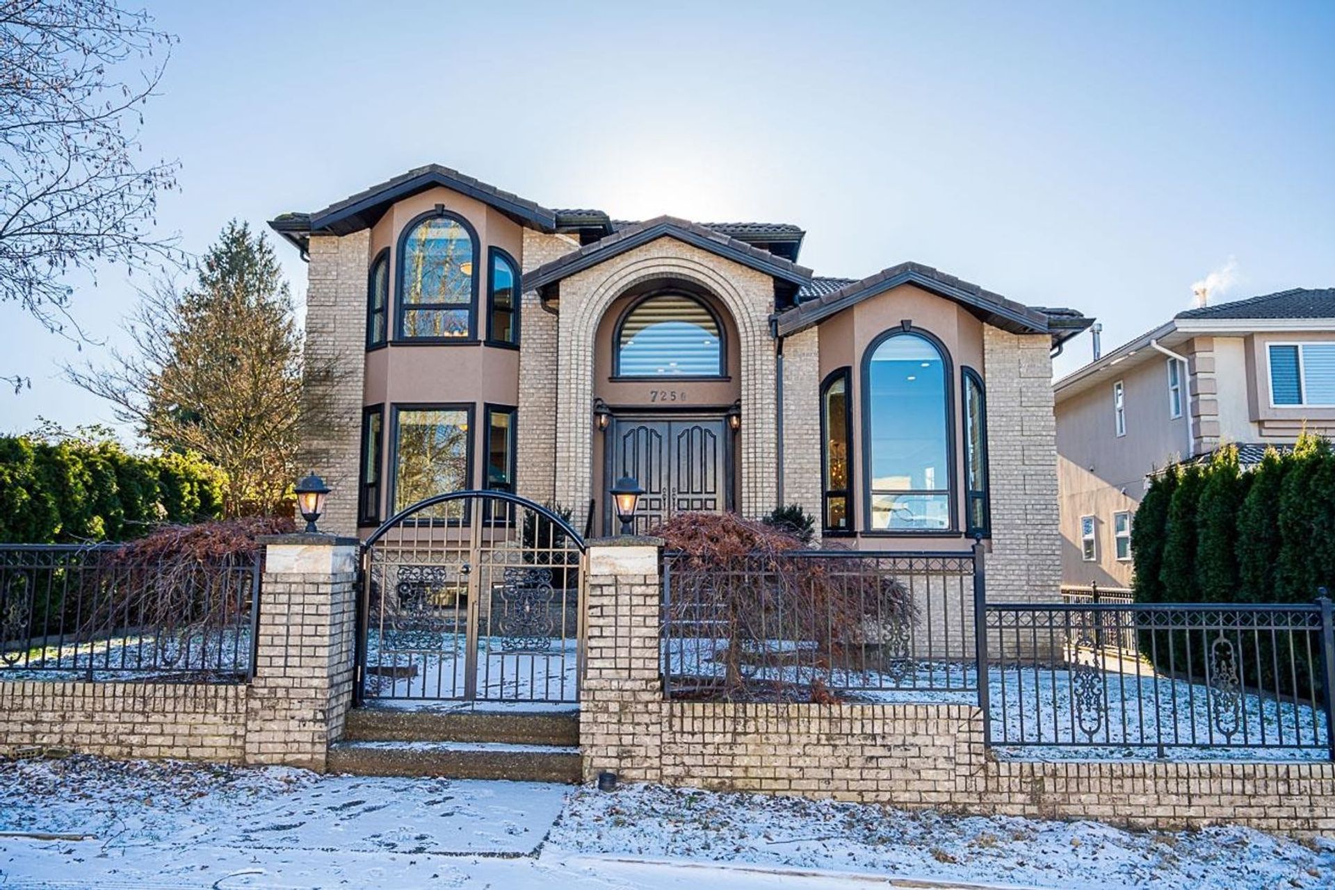7250 Frances Street, Simon Fraser Univer., Burnaby North  by Jordan Bosa Real Estate Advisor 7250 Frances Street, Simon Fraser Univer., Burnaby North