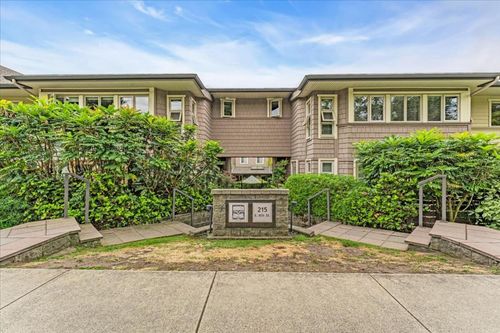 215-e-4th-street-lower-lonsdale-north-vancouver-37 at 1 - 215 E 4th Street, Lower Lonsdale, North Vancouver
