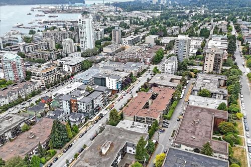 215-e-4th-street-lower-lonsdale-north-vancouver-38 at 1 - 215 E 4th Street, Lower Lonsdale, North Vancouver