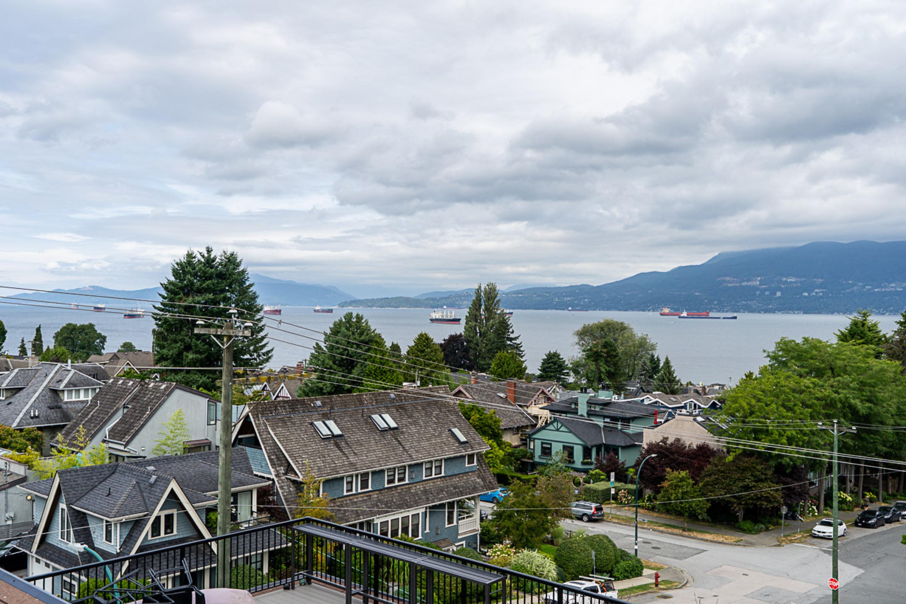 208 - 2493 W 1st Avenue, Kitsilano, Vancouver West 