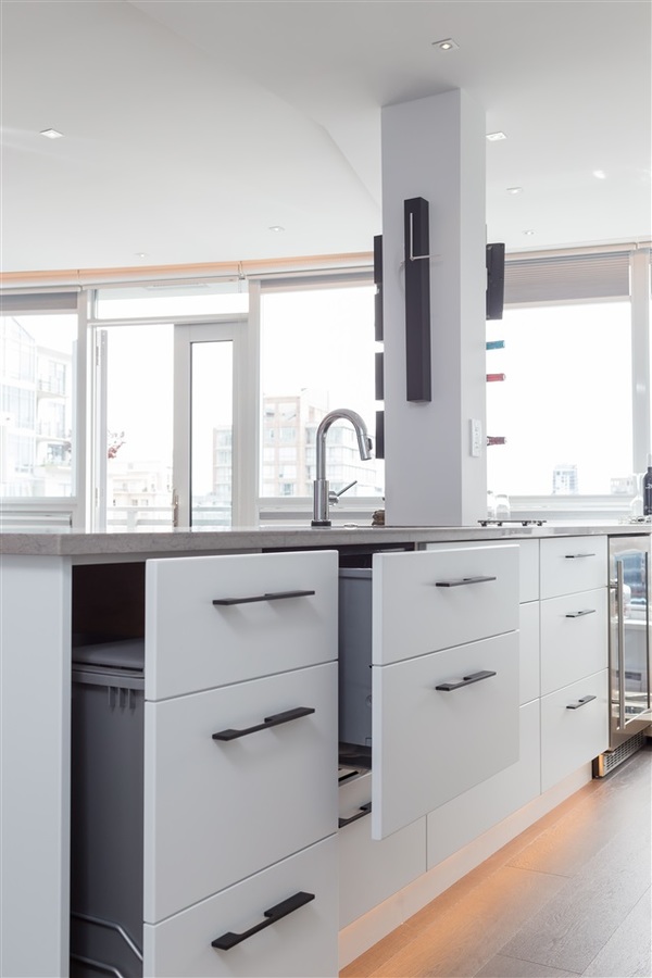 image-262097345-12.jpg of 2306 - 833  Street, Downtown VW, Vancouver West