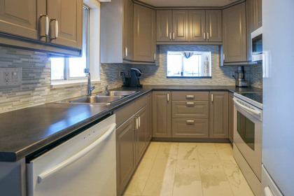 DSC00674-2 of 212 - 6  Square, Quay, New Westminster