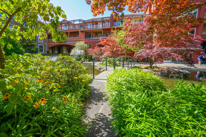 DSC00717 of 212 - 6  Square, Quay, New Westminster