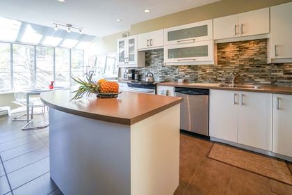 4.jpg of 8446  Court, Fraserview VE, Vancouver East