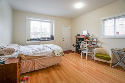 10.jpg of 2367 Pandora, Hastings, Vancouver East