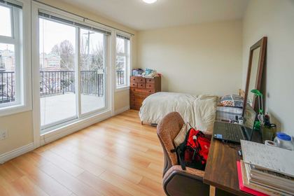 16.jpg of 2367 Pandora, Hastings, Vancouver East