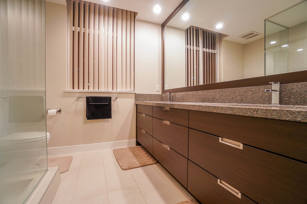 DSC01758 of TH1 - 2077 Rosser, Brentwood Park, Burnaby North