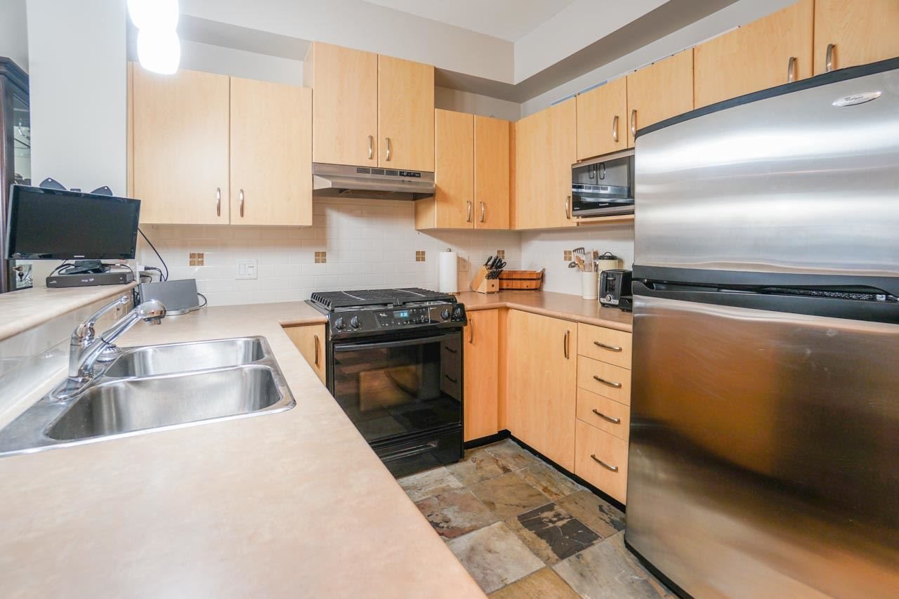 2.jpg of 128 - 801 Klahanie, Port Moody Centre, Port Moody